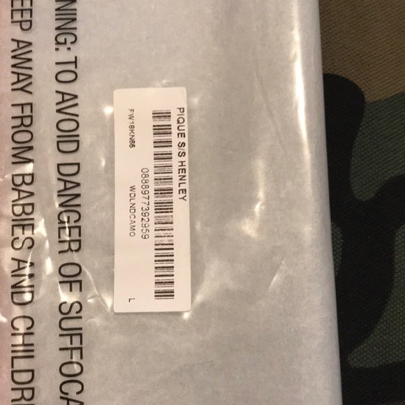 Supreme Pique S/S Henley - Woodland Camo - Picture 3 of 6